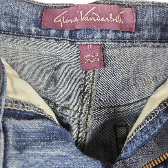 Gloria Vanderbilt Jeans, women's medium blue wash, design on pocket, Sz 10 - Picture 4 of 6